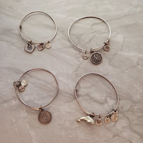 📣 LOT OF 4 Dolphin Path of Life Heart Initial Expandable Adjustable Bangles 📣 - Picture 1 of 11